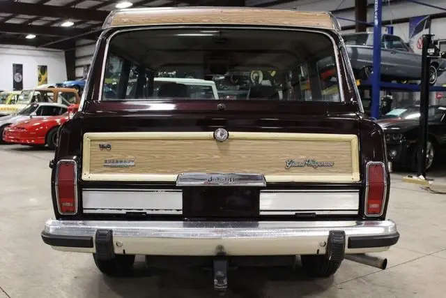 1990 jeep grand wagoneer 133144 miles black cherry pearl suv 360 v8 automatic