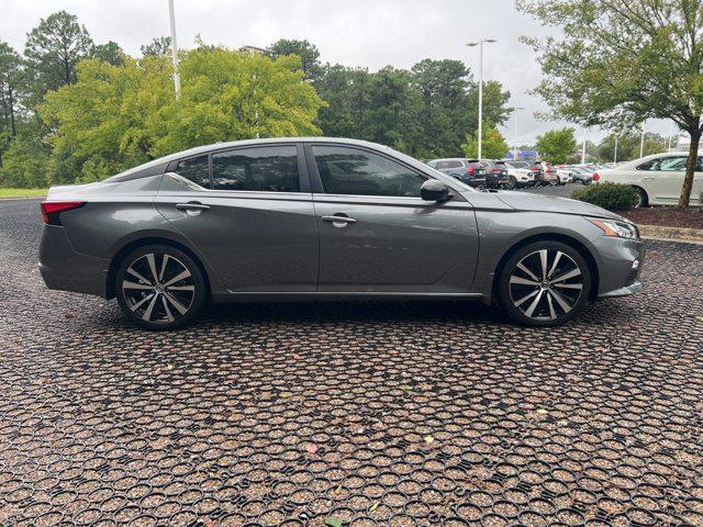 2022 nissan altima sr fwd