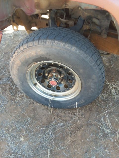 1988 toyota 4runner 4x4, tow package, roll bar, new parts