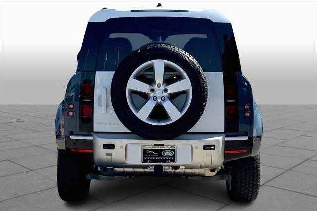 2024 land rover defender 110 p300