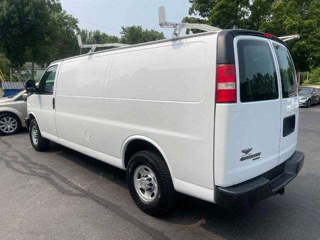 2013 chevrolet express 3500 work van