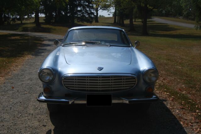 one owner volvo p1800 s - 79,232 original miles
