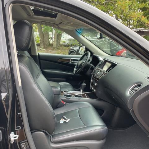 2016 nissan pathfinder platinum