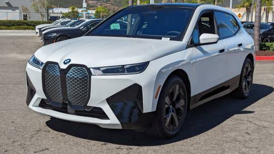 2025 BMW iX