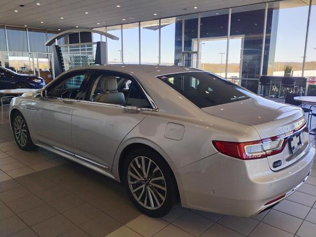 2017 lincoln continental select
