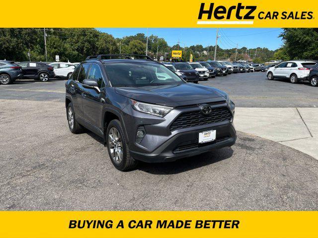 2019 toyota rav4 xle