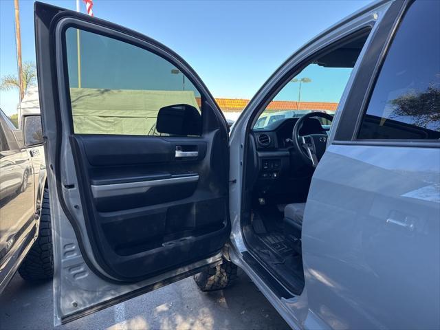 2019 toyota tundra sr5
