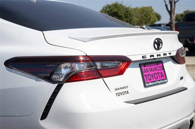 2024 toyota camry se