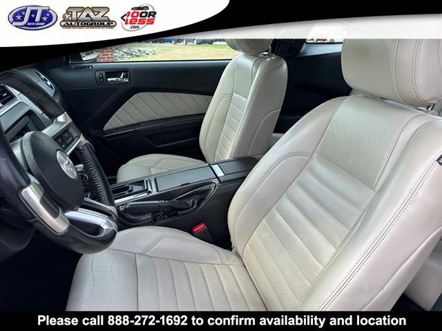 2013 ford mustang v6