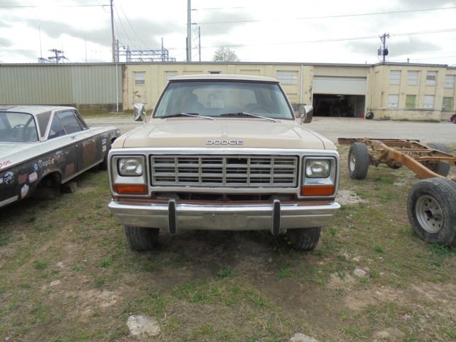 1984 dodge ram charger 4x4