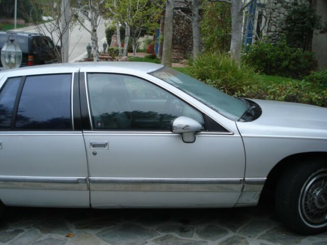 1992 buick roadmaster limited sedan