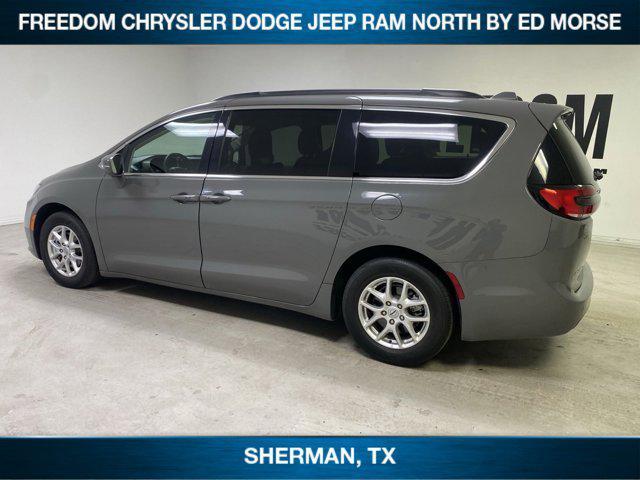 2022 chrysler pacifica touring l
