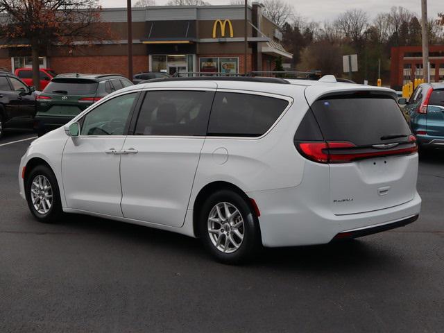 2022 chrysler pacifica touring l