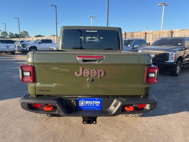 2021 jeep gladiator mojave