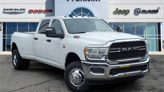 new 2024 ram 3500 tradesman crew cab 8' box 4wd