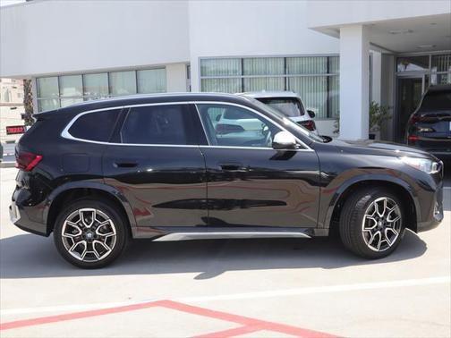 2023 bmw x1