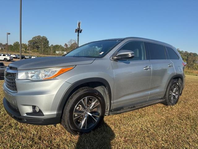 2016 toyota highlander xle