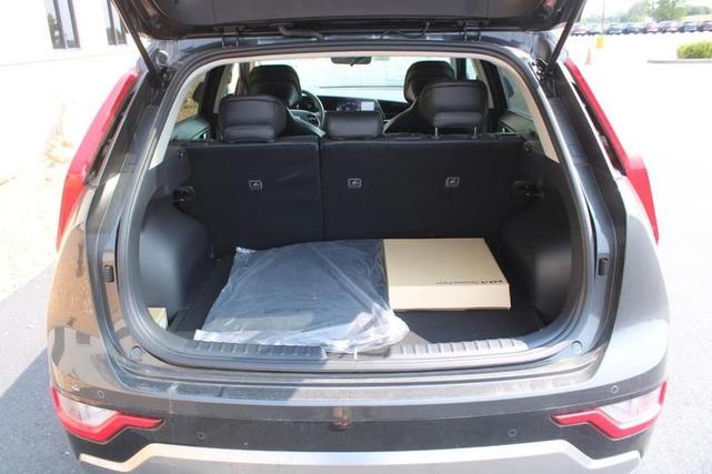 2024 kia niro ex touring