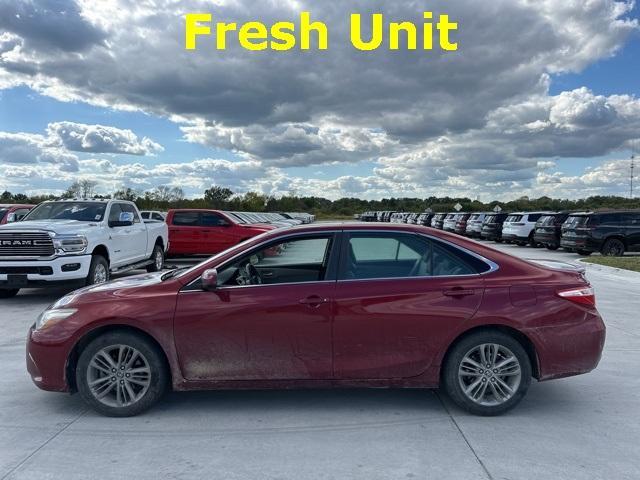 2015 toyota camry se
