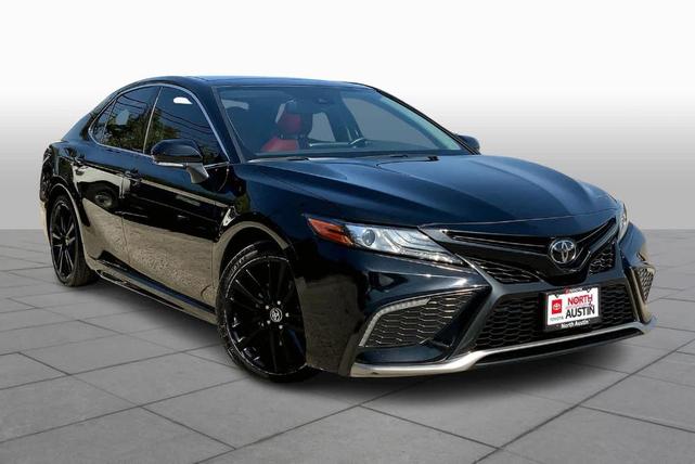 2022 toyota camry xse