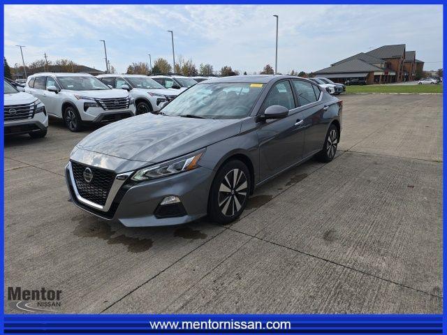 2021 nissan altima 2.5 sv