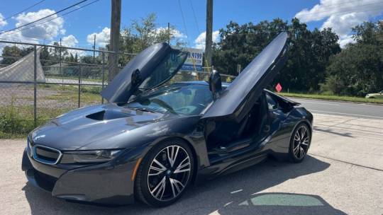 2016 BMW i8