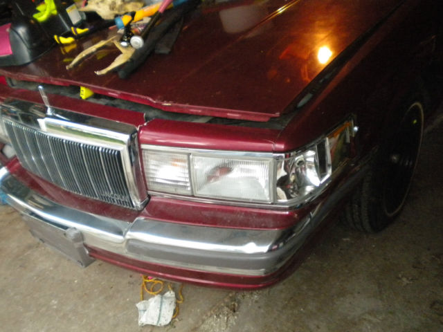 1990 lincoln town car base sedan 4-door 5.0l