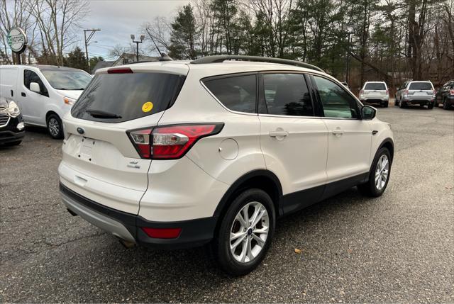 2018 ford escape se