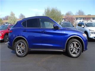 2022 Alfa Romeo Stelvio ti