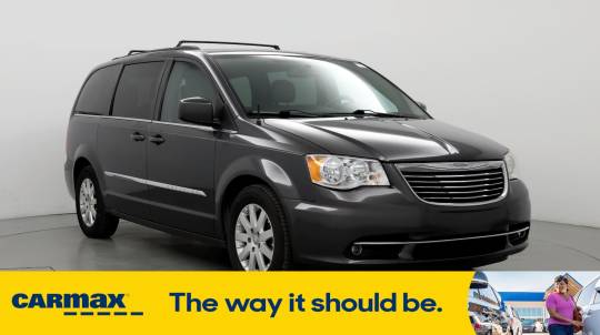 2016 Chrysler Town & Country