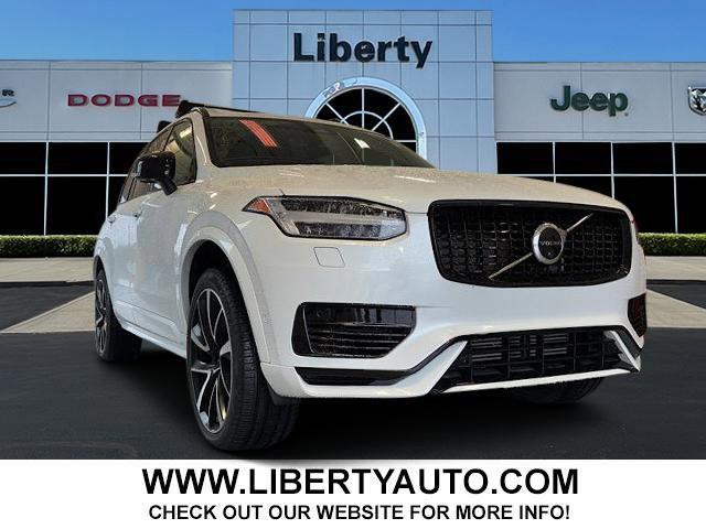 2023 volvo xc90 recharge plug-in hybrid t8 plus dark theme 7-seater
