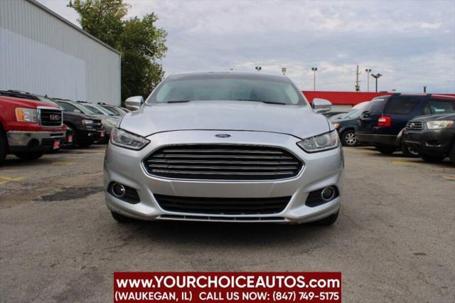 2016 ford fusion se