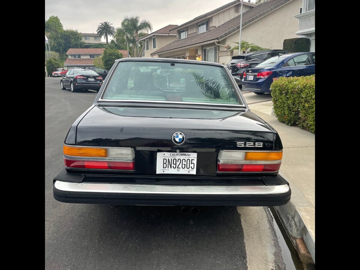 1988 bmw 5-series 528e classic 4-door black exterior clear title