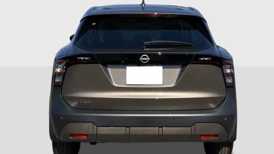 2025 Nissan Kicks