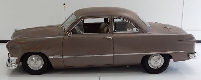 club coupe- custom - hot rod - 1950's cruiser