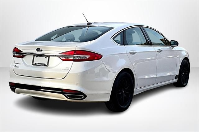 2017 ford fusion se
