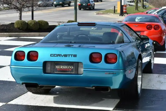 1992 chevrolet corvette zr1, 6 speed, rare color, both tops, 22k miles!