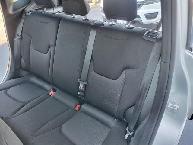 2016 jeep renegade sport