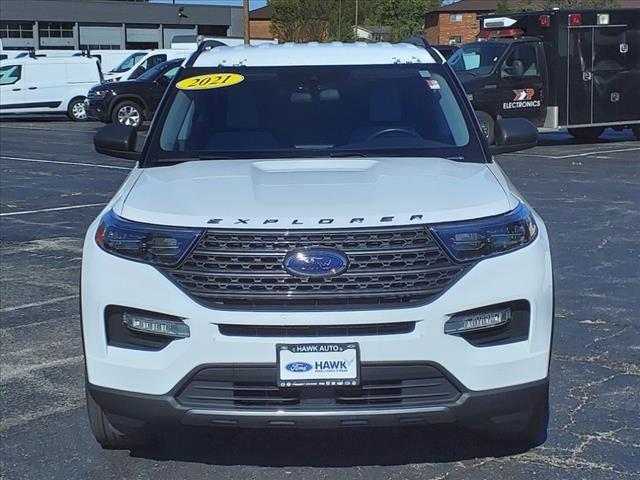 2021 ford explorer xlt
