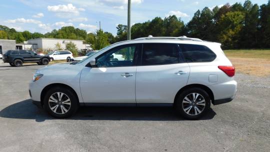 2017 Nissan Pathfinder