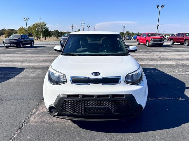 2016 kia soul base