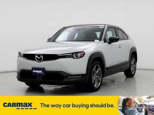 2022 mazda mx-30 premium plus