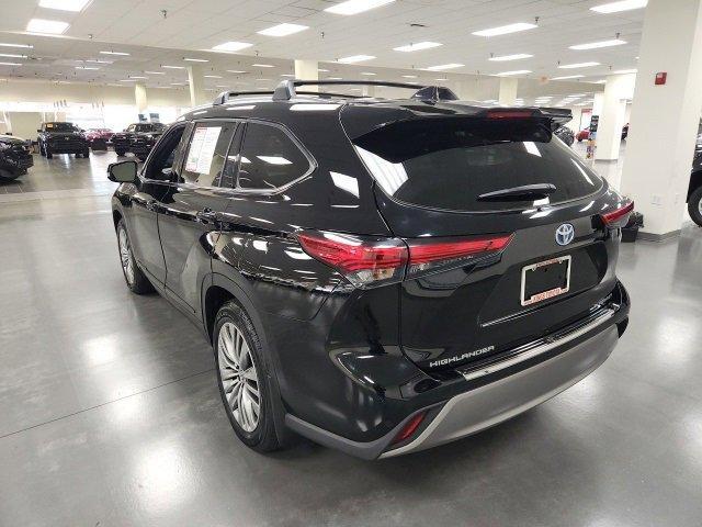2022 toyota highlander hybrid platinum