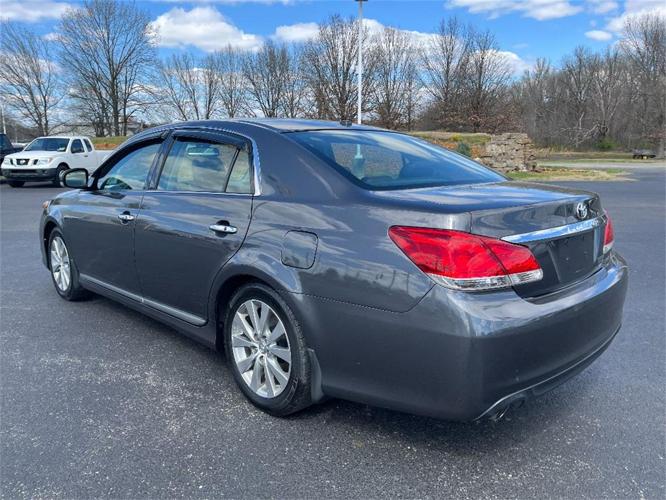 2011 toyota avalon in paducah, kentucky