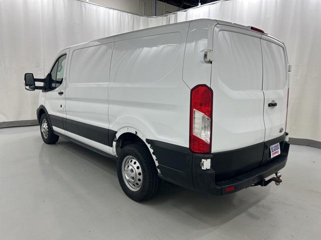 2021 ford transit-150 base