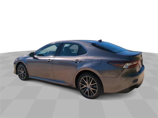 2021 toyota camry xle