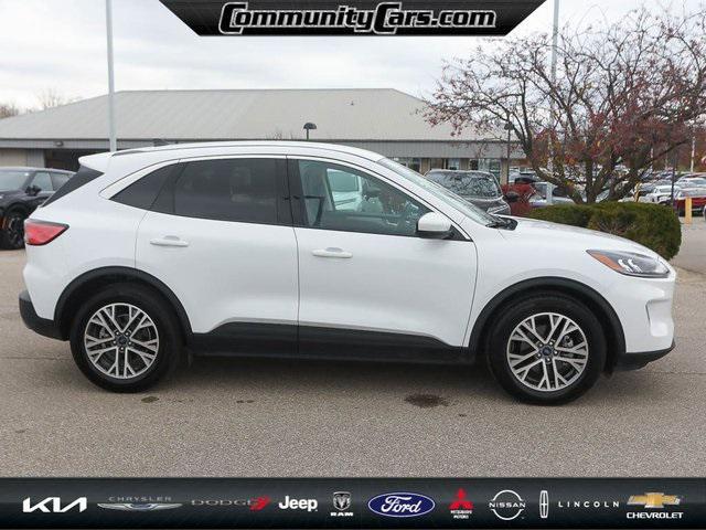 2022 ford escape sel