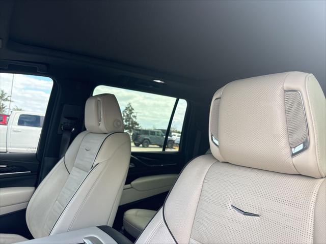 2023 cadillac escalade esv sport