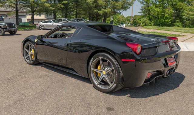 2013 ferrari 458 spider base
