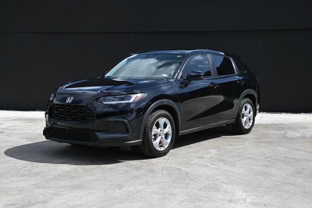 2023 honda hr-v lx
